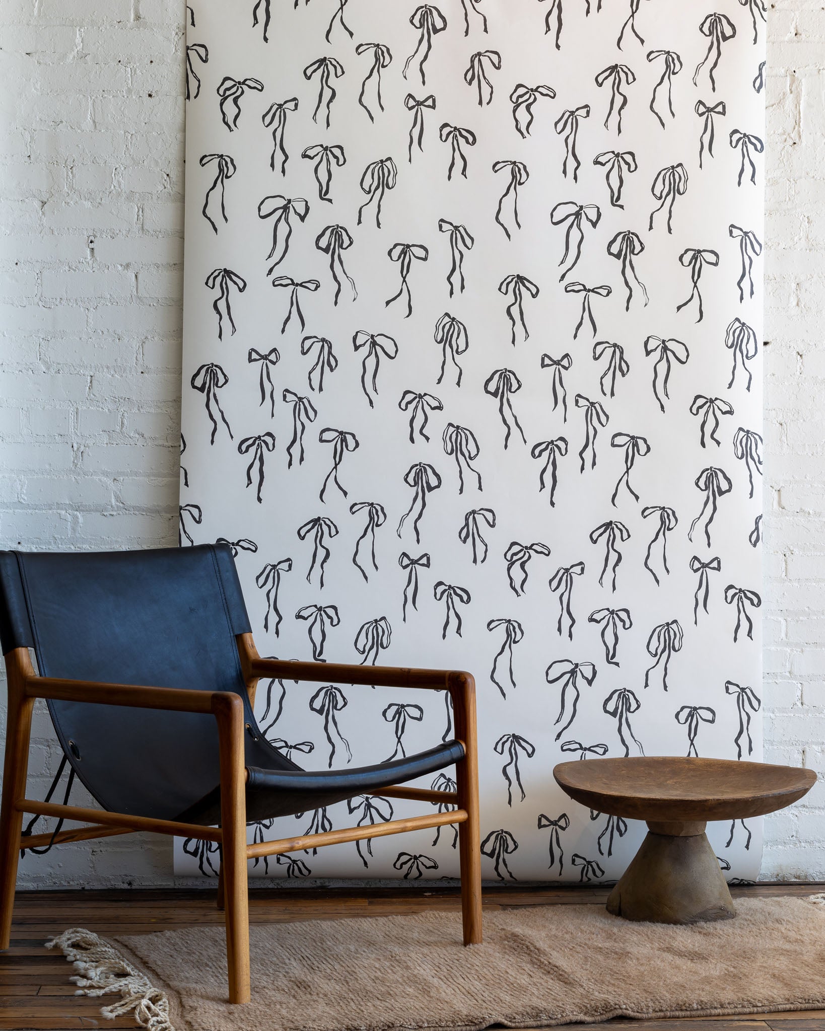 Hand-painted bow design black wallpaper, matte paper - modern wallpaper for striking residential interiors